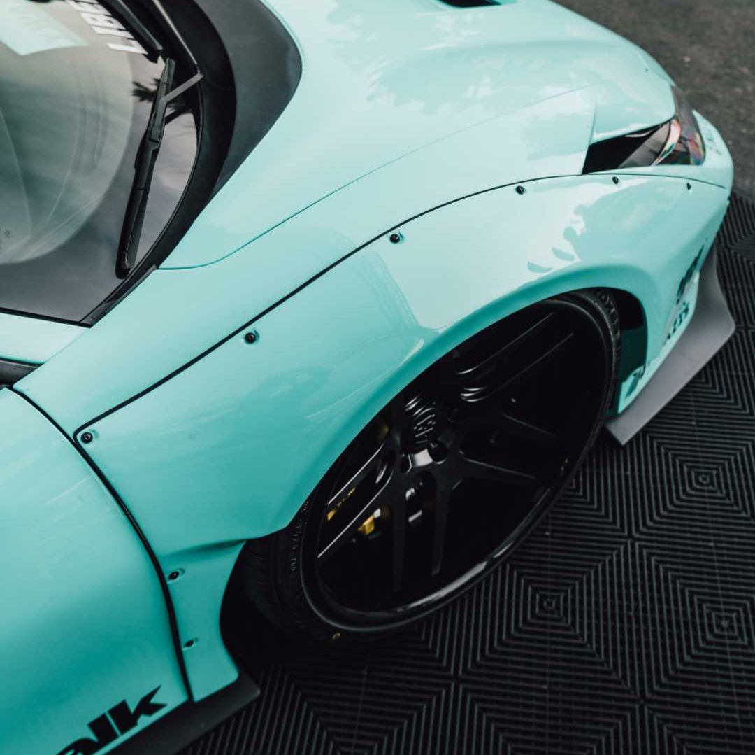 LBWK102 - Super Gloss LB Tiffany Blue - Inozetek USA