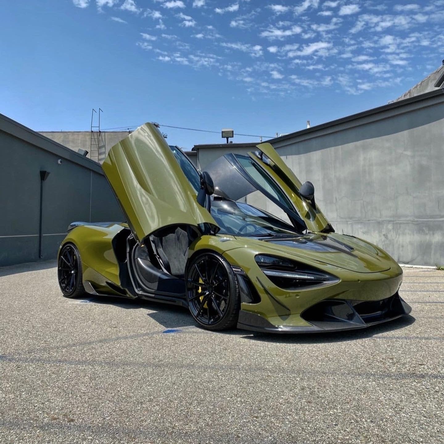 Super Gloss Army Green - Inozetek USA